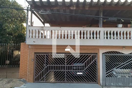 Casa à venda com 3 quartos, 195m² em Vila Darli, São Paulo