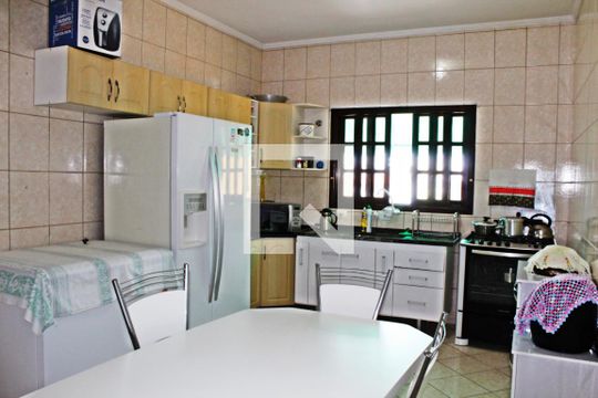 Cozinha de casa à venda com 3 quartos, 91m² em Itaquera, São Paulo