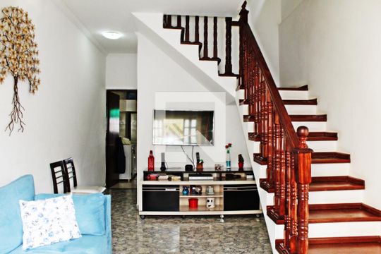 Sala de casa à venda com 3 quartos, 91m² em Itaquera, São Paulo