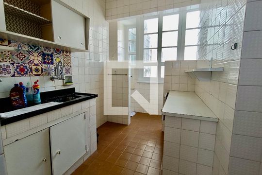 Copa Cozinha  de apartamento para alugar com 3 quartos, 116m² em Copacabana, Rio de Janeiro