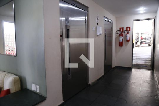 Elevadores de apartamento para alugar com 2 quartos, 62m² em Vila Albertina, São Paulo