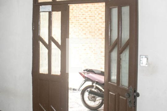 Sala de casa para alugar com 2 quartos, 120m² em São Cristóvão, Salvador