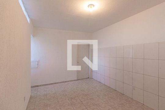 Sala de casa para alugar com 1 quarto, 40m² em Helena Maria, Osasco