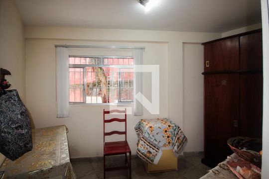 Piso -1: Quarto 1 de casa à venda com 6 quartos, 305m² em Vila Arapua, São Paulo