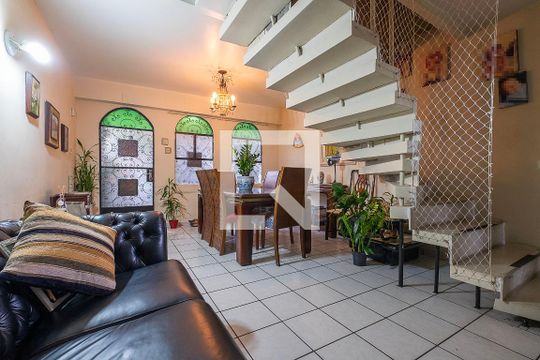 Sala de casa à venda com 3 quartos, 120m² em Pompeia, São Paulo