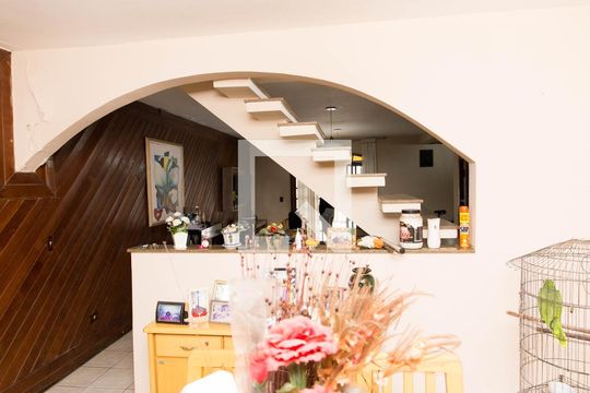 Sala de Jantar de casa à venda com 3 quartos, 330m² em Campanário, Diadema