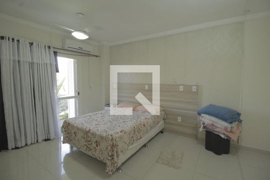 Suite de casa à venda com 4 quartos, 180m² em Sarandi, Porto Alegre