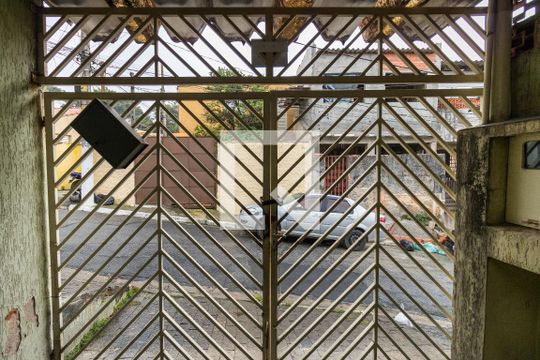 Vista da garagem de casa à venda com 2 quartos, 106m² em Jardim Monjolo, São Paulo