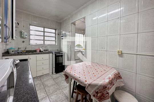 Cozinha de apartamento à venda com 3 quartos, 96m² em Perdizes, São Paulo