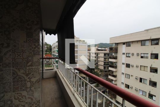 Sala 1 - Varanda se comunica com o quarto 1 de apartamento à venda com 5 quartos, 300m² em Anil, Rio de Janeiro