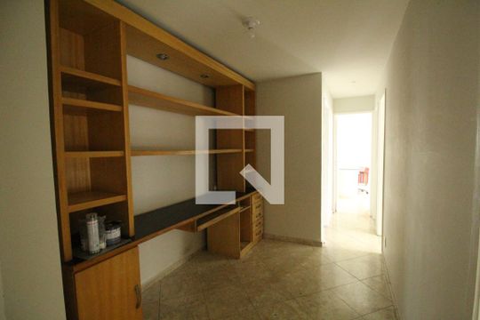 Sala 1 - Corredor de apartamento à venda com 5 quartos, 300m² em Anil, Rio de Janeiro
