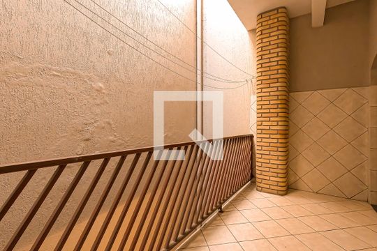 Área de Serviço de casa à venda com 3 quartos, 210m² em Vila Rosalia, Guarulhos