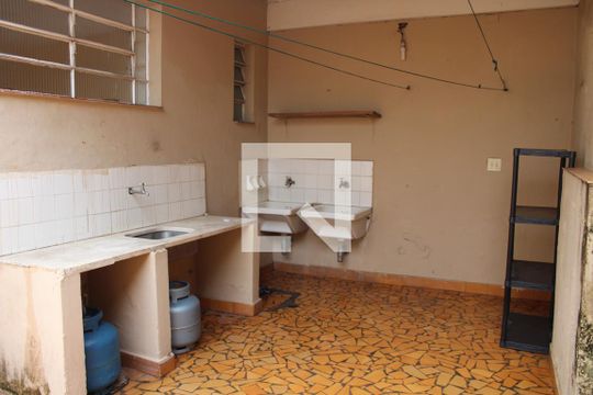 Área de Serviço de casa à venda com 3 quartos, 250m² em Lapa, São Paulo