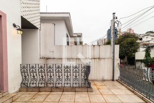 Varanda de casa para alugar com 4 quartos, 250m² em Vila Anglo Brasileira, São Paulo