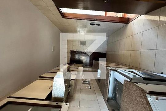 Cozinha de apartamento para alugar com 3 quartos, 80m² em Funcionários, Belo Horizonte
