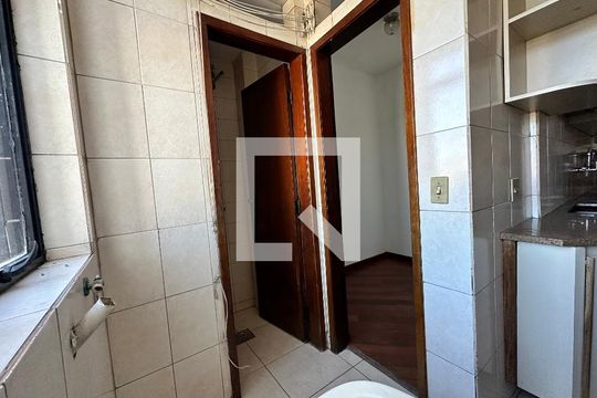 Lavanderia de apartamento para alugar com 3 quartos, 80m² em Funcionários, Belo Horizonte