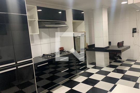 Cozinha de apartamento para alugar com 3 quartos, 250m² em Cerqueira César, São Paulo