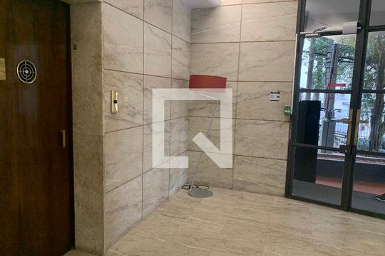 Área comum de apartamento para alugar com 3 quartos, 250m² em Cerqueira César, São Paulo
