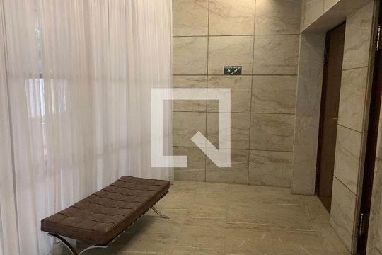 Área comum de apartamento para alugar com 3 quartos, 250m² em Cerqueira César, São Paulo