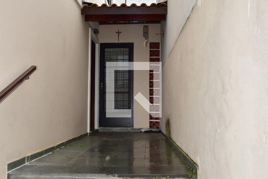 Entrada de casa à venda com 2 quartos, 150m² em Jardim Consorcio, São Paulo