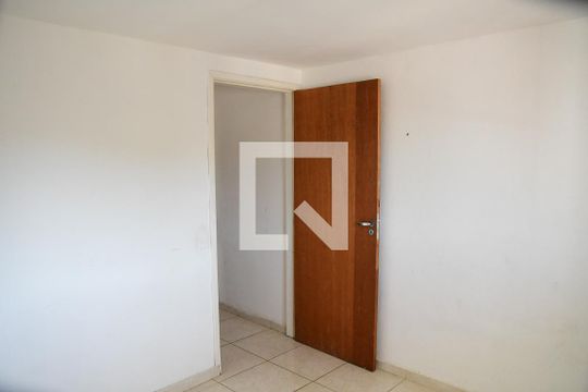 Quarto 1  de casa para alugar com 2 quartos, 80m² em Granja Carolina, Cotia