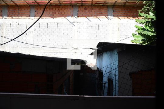 Quarto 2  de casa para alugar com 2 quartos, 80m² em Granja Carolina, Cotia