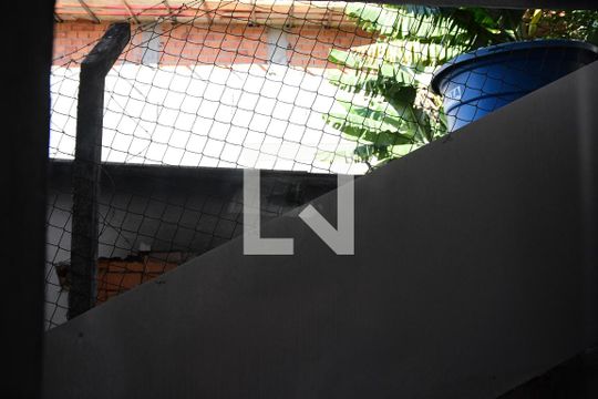 Sala de casa para alugar com 2 quartos, 80m² em Granja Carolina, Cotia