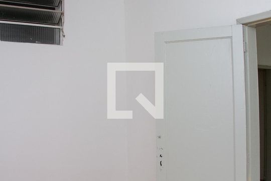 Quarto 01 de casa de condomínio para alugar com 2 quartos, 50m² em Encantado, Rio de Janeiro