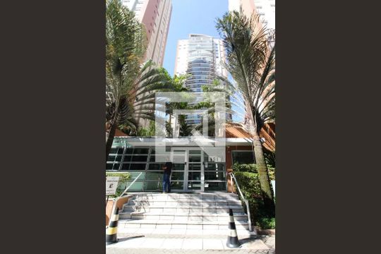 Fachada de apartamento para alugar com 2 quartos, 98m² em Vila Olímpia, São Paulo