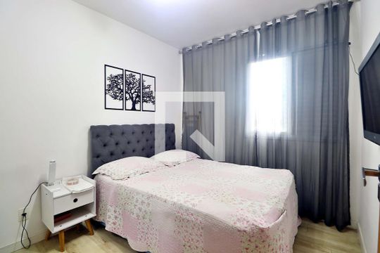 Quarto 1 de apartamento à venda com 2 quartos, 54m² em Parque das Nações, Santo André