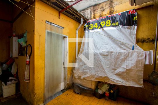 Quintal de casa à venda com 2 quartos, 144m² em Vila America, Santo André