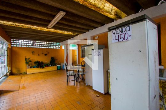 Garagem de casa à venda com 2 quartos, 144m² em Vila America, Santo André