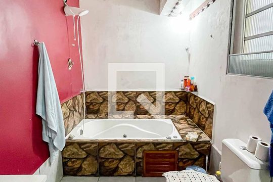 Banheiro da Suíte 1 de casa à venda com 3 quartos, 149m² em Parque Mandaqui, São Paulo