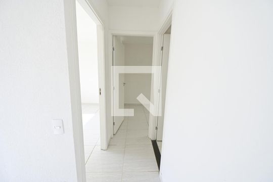 Corredor de apartamento para alugar com 2 quartos, 46m² em Góia, Goiânia
