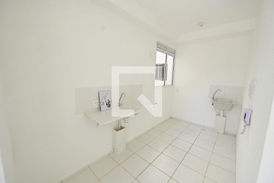 Cozinha de apartamento para alugar com 2 quartos, 46m² em Góia, Goiânia