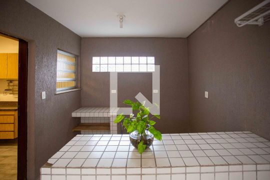 Espaço Gourmet de casa à venda com 6 quartos, 385m² em Centro, Diadema