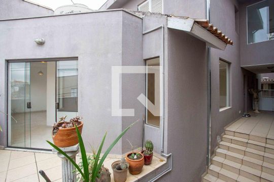 Área comum de casa à venda com 6 quartos, 385m² em Centro, Diadema