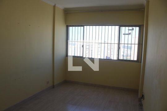 Sala  de apartamento para alugar com 1 quarto, 60m² em Centro, Guarulhos
