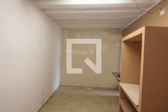 Studio de kitnet/studio à venda com 1 quarto, 30m² em Vila Ema, São Paulo