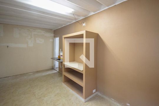 Studio de kitnet/studio para alugar com 1 quarto, 30m² em Vila Ema, São Paulo