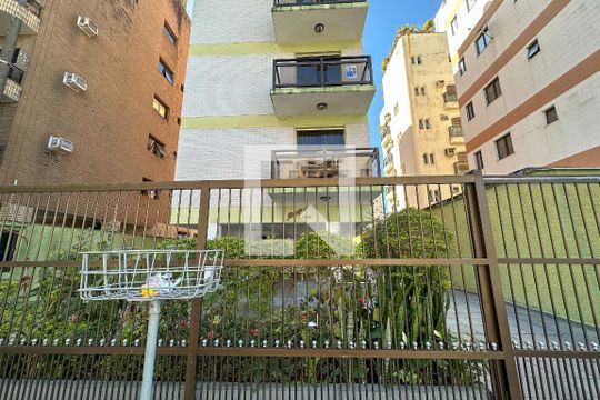Fachada de apartamento para alugar com 2 quartos, 150m² em Balneário Cidade Atlântica, Guarujá