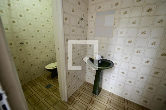 Banheiro de casa para alugar com 6 quartos, 503m² em Setor Bueno, Goiânia