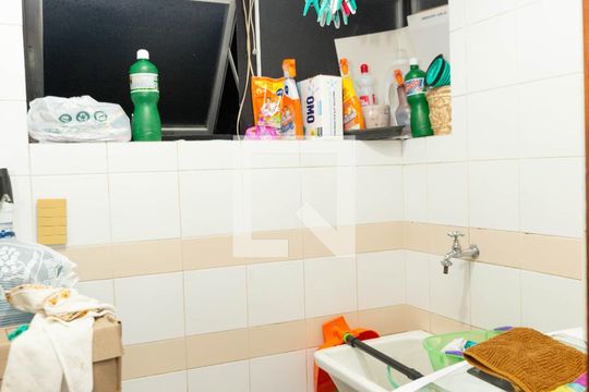 Área de serviço de apartamento à venda com 1 quarto, 41m² em Independência, Porto Alegre