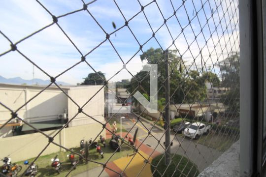 Quarto 2 de apartamento para alugar com 2 quartos, 48m² em Anil, Rio de Janeiro