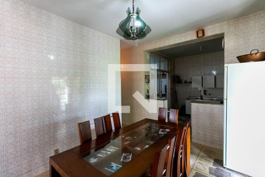 Copa de casa à venda com 4 quartos, 710m² em Padre Eustáquio, Belo Horizonte