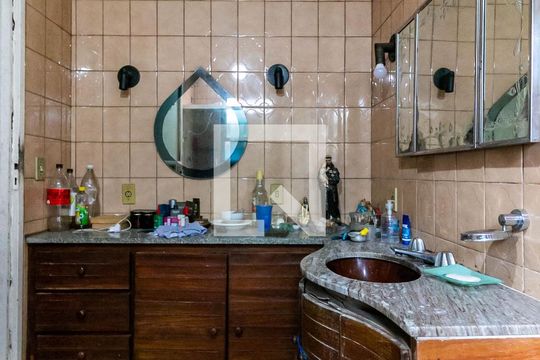 Banheiro da Suíte de casa à venda com 4 quartos, 710m² em Padre Eustáquio, Belo Horizonte