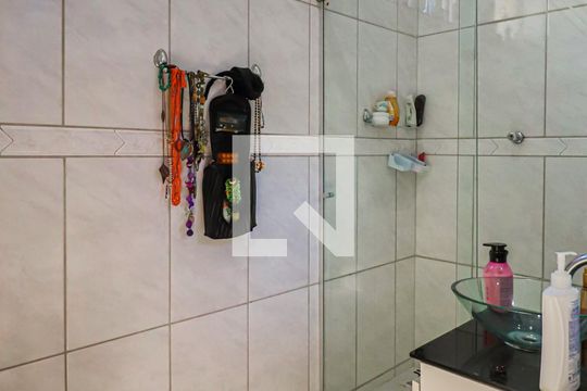 Banheiro do Quarto 6 Suíte de casa à venda com 6 quartos, 240m² em Aparecida, Belo Horizonte