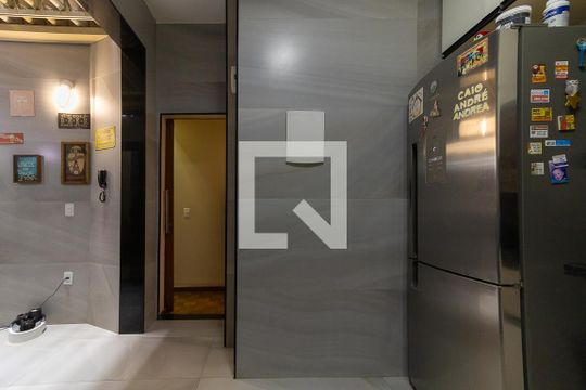 Cozinha  de apartamento para alugar com 3 quartos, 120m² em Laranjeiras, Rio de Janeiro