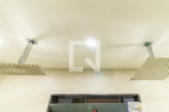 Suíte banheiro de apartamento para alugar com 3 quartos, 120m² em Laranjeiras, Rio de Janeiro