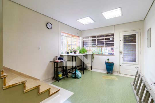 Casa à venda com 2 quartos, 134m² em Vila Mariana, São Paulo